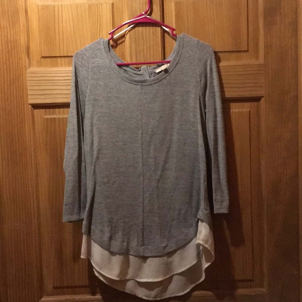 Skies are Blue grey and white blouse